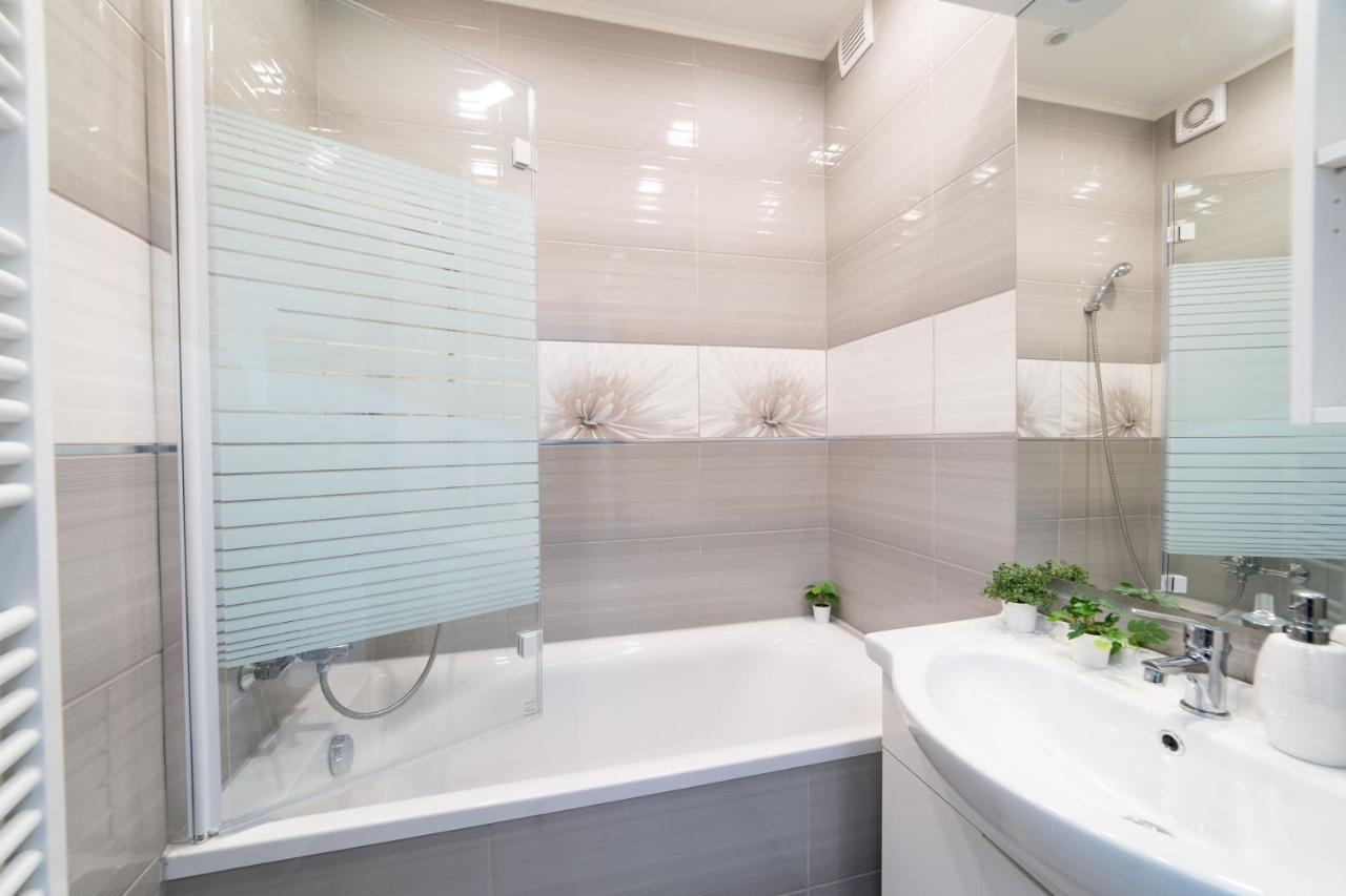 Comfort 66 - Real-Life 3-Room Family Stay With 4 Beds Miskolc Eksteriør bilde