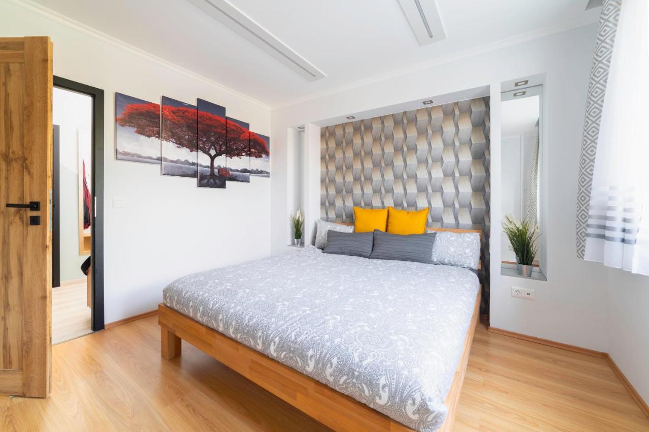Comfort 66 - Real-Life 3-Room Family Stay With 4 Beds Miskolc Eksteriør bilde