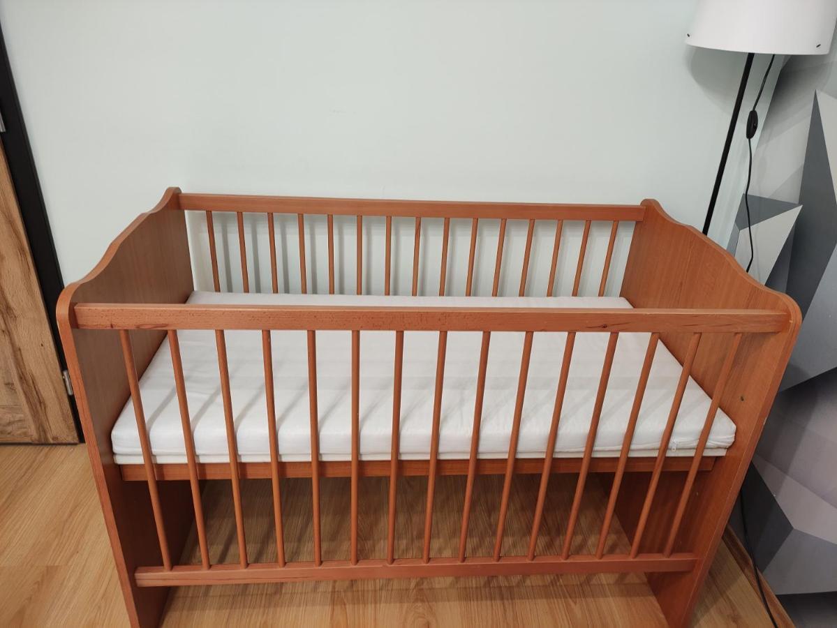 Comfort 66 - Real-Life 3-Room Family Stay With 4 Beds Miskolc Eksteriør bilde